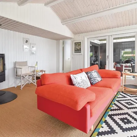 Four-bedroom Holiday In Casa vacanze Fåborg